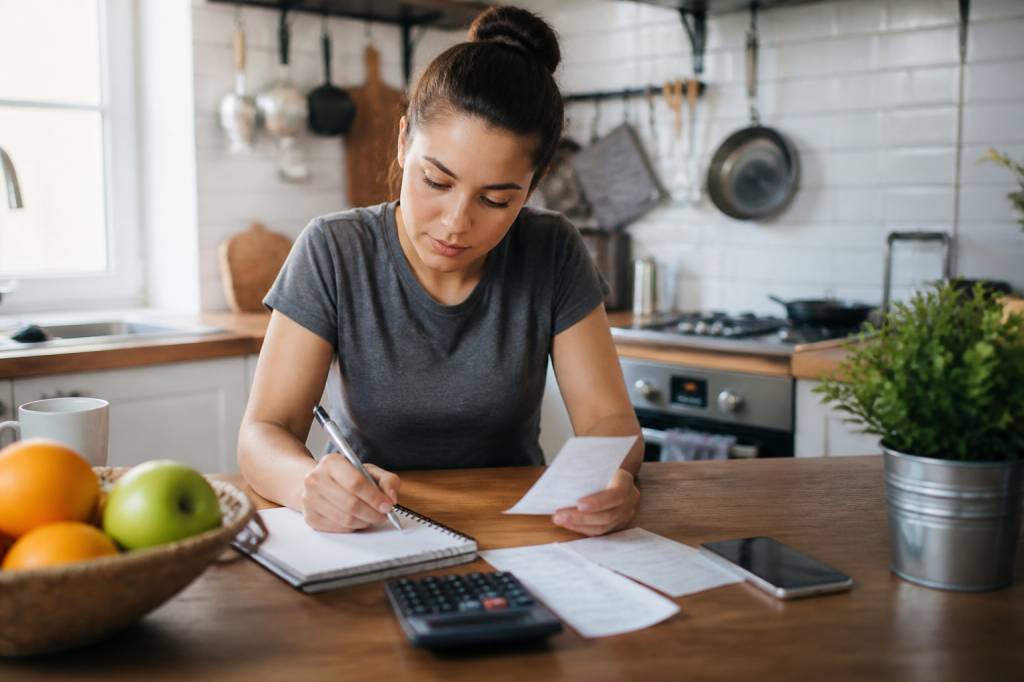Astuce economie : 10 conseils simples pour réduire ses dépenses au quotidien